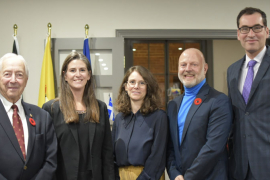 © Délégation générale Wallonie-Bruxelles au Québec / De gauche à droite : L'’honorable J. Michel Doyon, Lieutenant-gouverneur du Québec, Mme Marie-Josée Audet, Mme Sharon Weinblum, M. David Weiser et M. Jean-Stéphane Bernard © Délégation générale Wallonie-Bruxelles au Québec