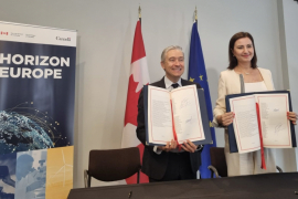 Francois-Philippe Champagne, ministre canadien de l'innovation, des sciences et de l'industrie, et Iliana Ivanova, commissaire à l'innovation, à la recherche, à la culture, à l'éducation et à la jeunesse © DR